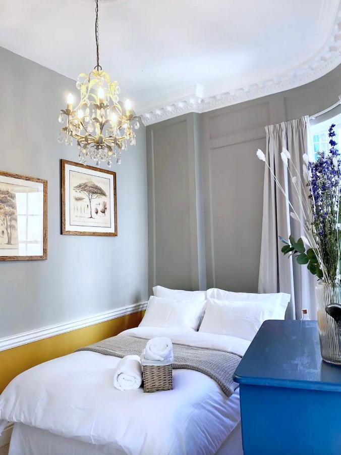 Elegant Georgian In Bath's Iconic Centre Apartamento *