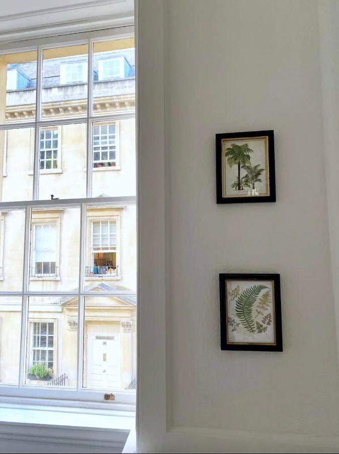 Elegant Georgian In Bath's Iconic Centre Apartamento *
